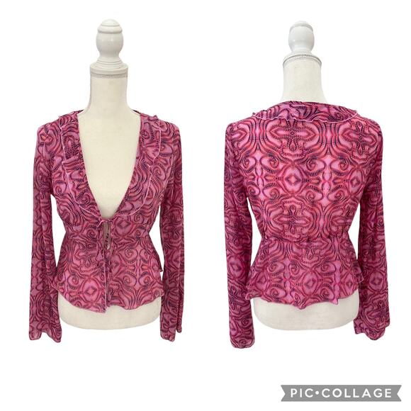NWT Wild Fable Pink Geometric Print Tie Front Long Sleeve Chiffon Top Size Small - Picture 1 of 14